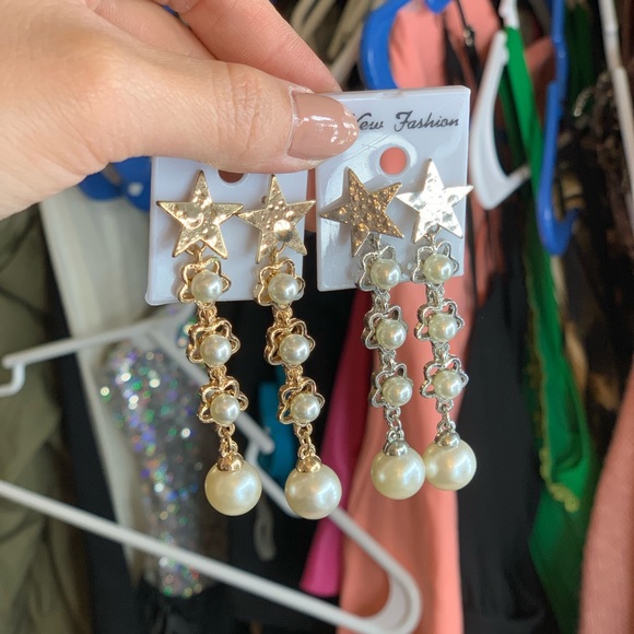 Earrings - Picture 2 of 2